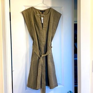 NWT- Never been worn, dark khaki dress with belt. Banana Republic.